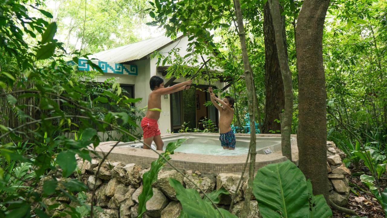Hotel Jungle Lodge ตีกัล ภายนอก รูปภาพ