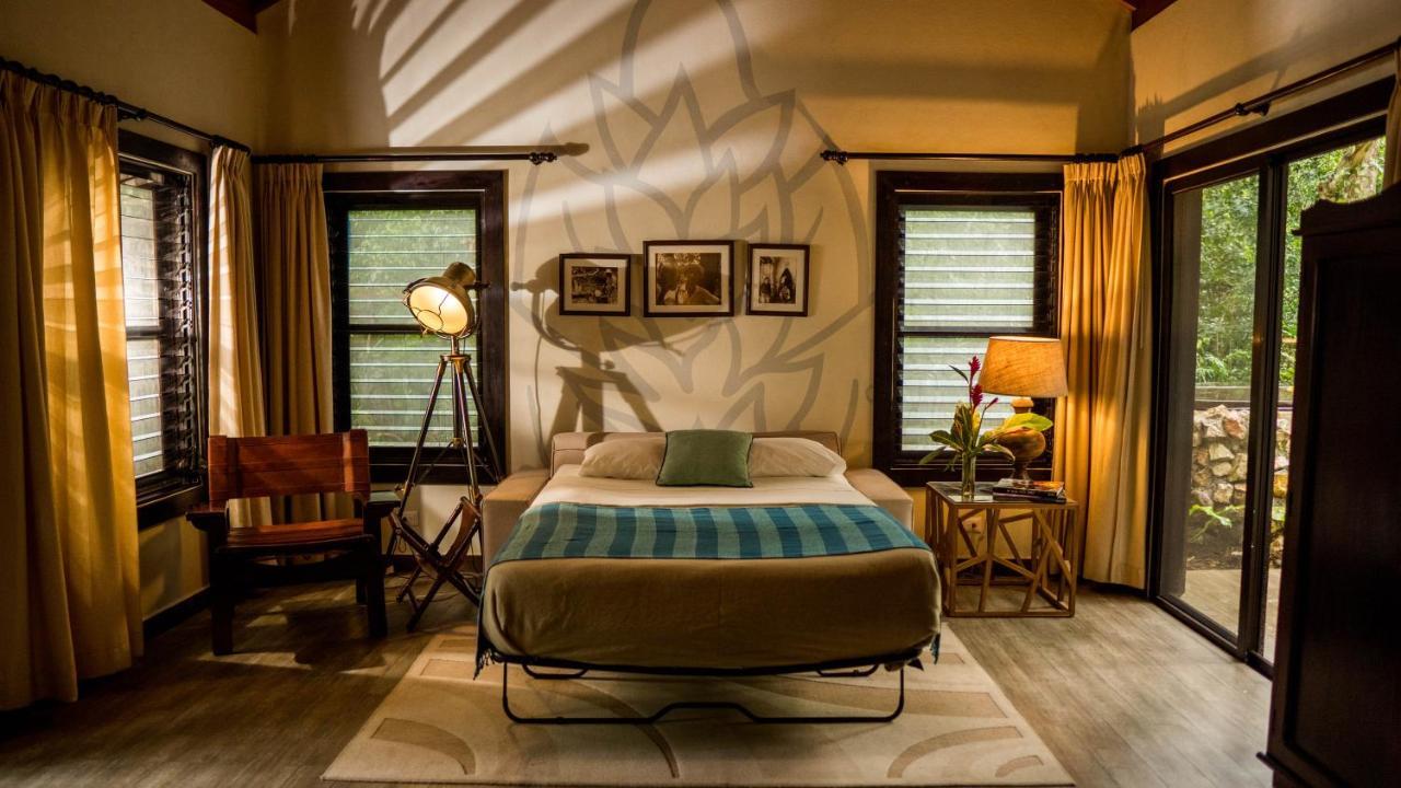 Hotel Jungle Lodge ตีกัล ภายนอก รูปภาพ