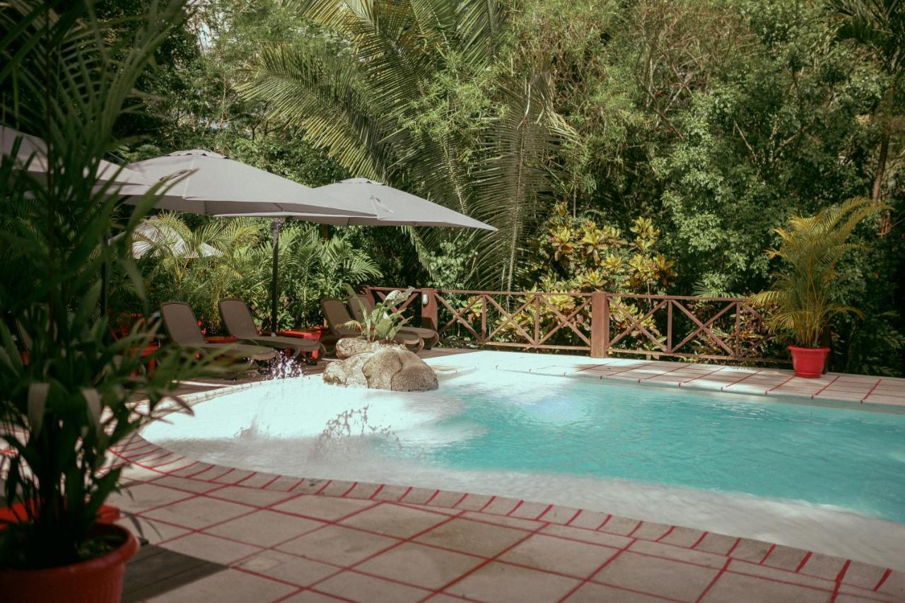 Hotel Jungle Lodge ตีกัล ภายนอก รูปภาพ