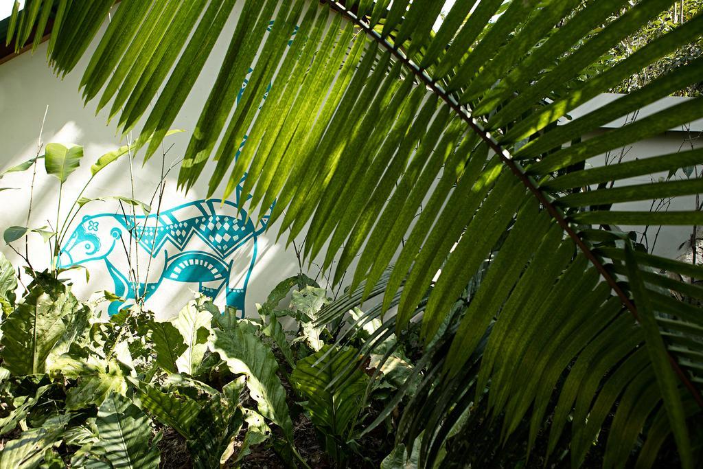 Hotel Jungle Lodge ตีกัล ภายนอก รูปภาพ