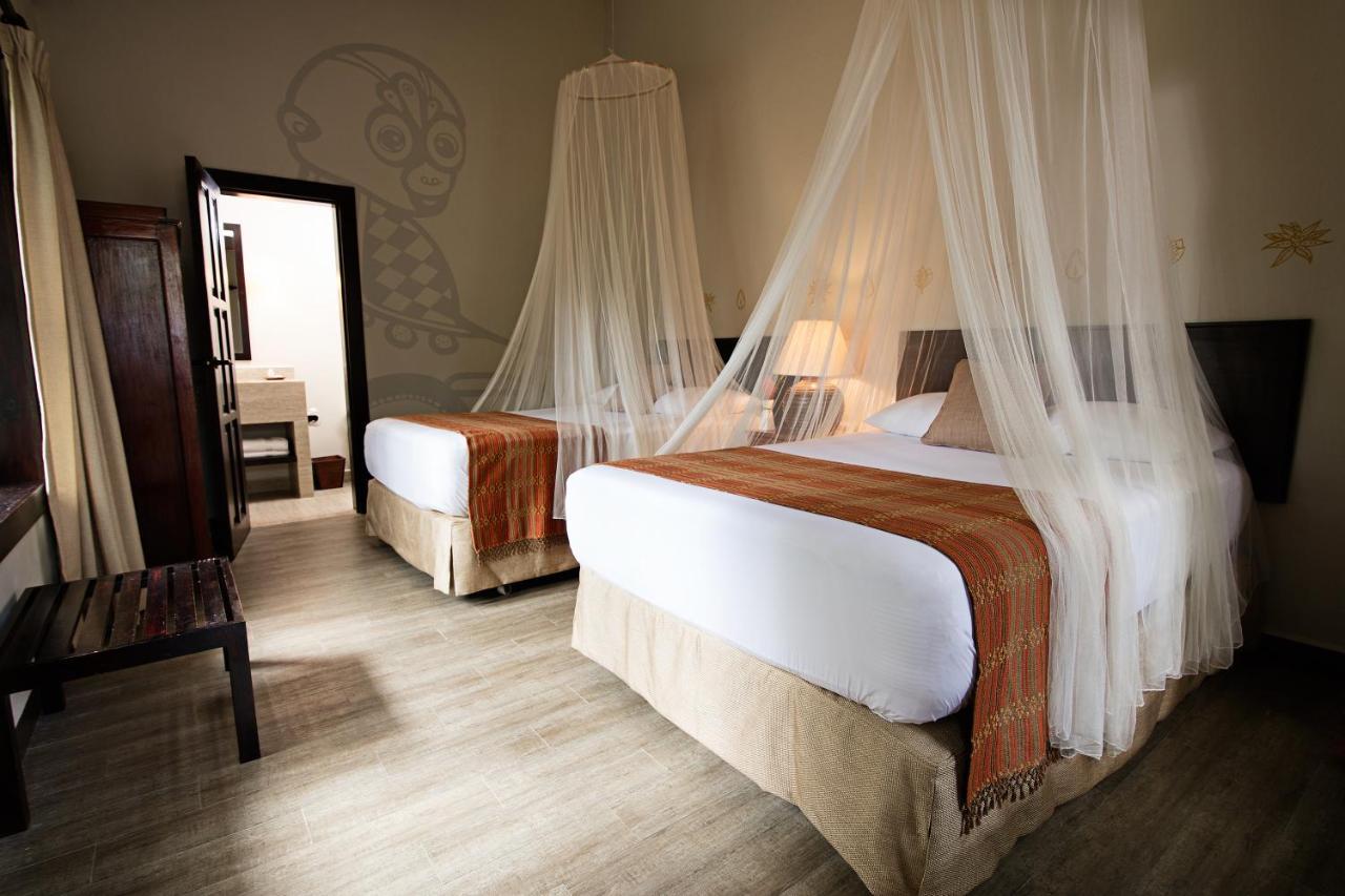 Hotel Jungle Lodge ตีกัล ภายนอก รูปภาพ