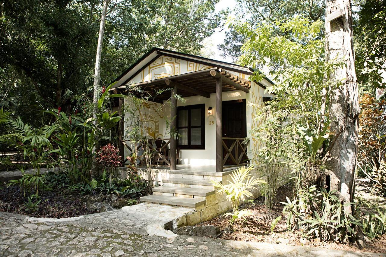 Hotel Jungle Lodge ตีกัล ภายนอก รูปภาพ